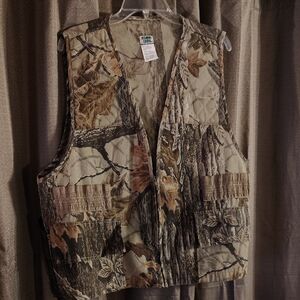 Ozark Trail Camouflage Outdoor Vest